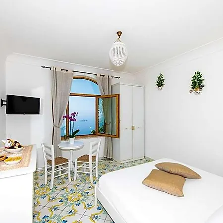 Bed & Breakfast La Borragine 4*