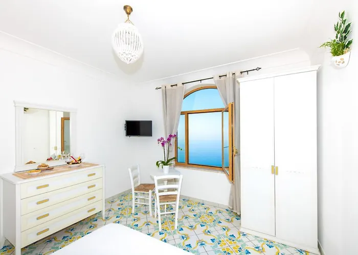 La Borragine לינה וארוחת בוקר