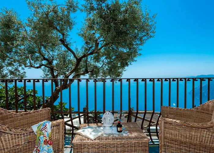 לינה וארוחת בוקר La Borragine